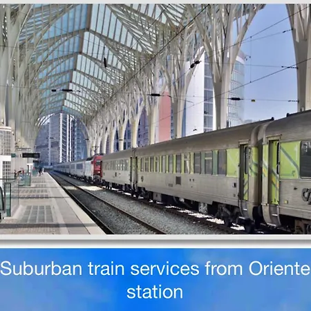 ホテル Airport And Bus Station リスボン